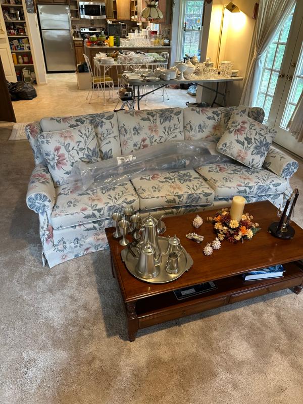 Sale Photo Thumbnail #152