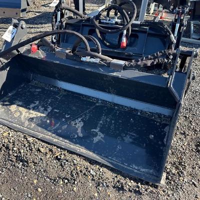 Sale Photo Thumbnail #111