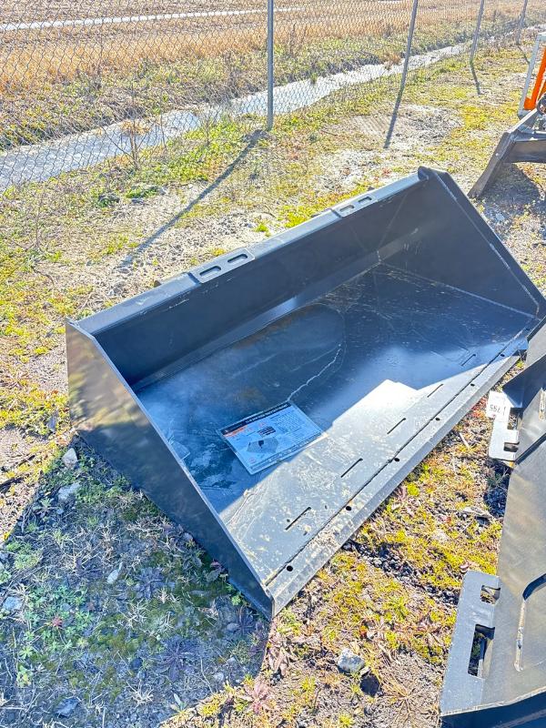 Sale Photo Thumbnail #116