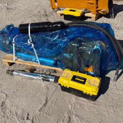 Sale Photo Thumbnail #141