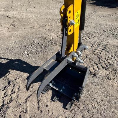 Sale Photo Thumbnail #110