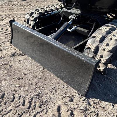 Sale Photo Thumbnail #100