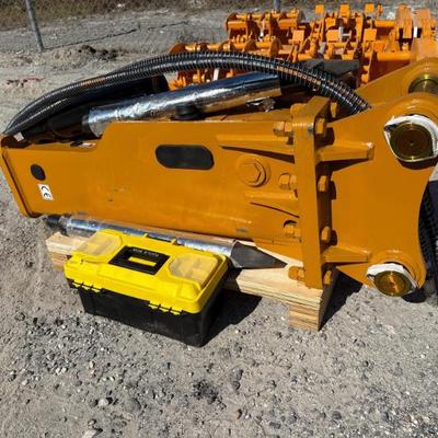 Sale Photo Thumbnail #140