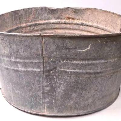 Vintage Galvanized Wash Tub