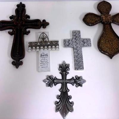 Elegant Decorative Crosses