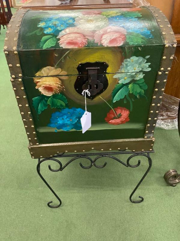 Sale Photo Thumbnail #16