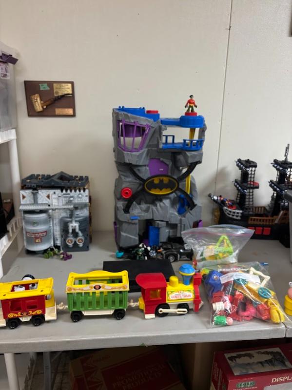 Sale Photo Thumbnail #18