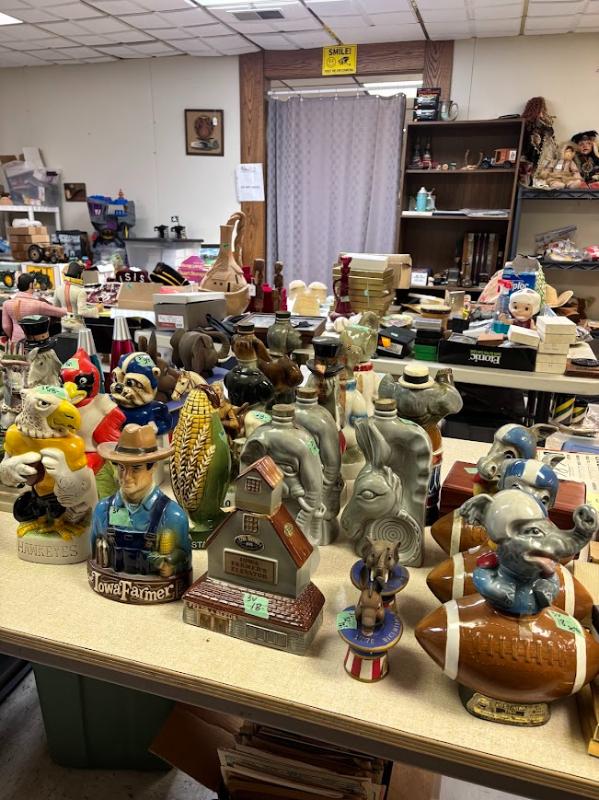 Sale Photo Thumbnail #12