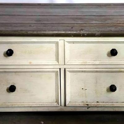 "Ashley" Bolanburg Lift-top Coffee Table