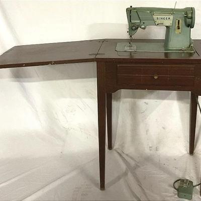 “Singer” 5107 Sewing Machine in Wooden Cabinet 