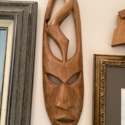Sale Photo Thumbnail #90: African wood mask