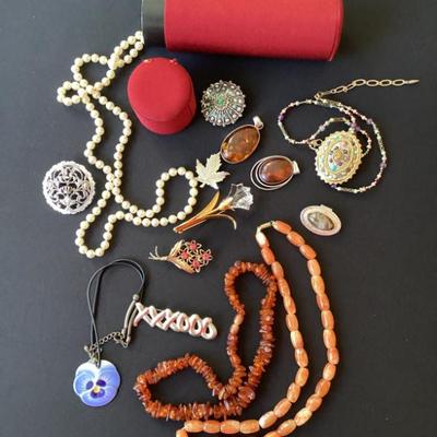 Sale Photo Thumbnail #27