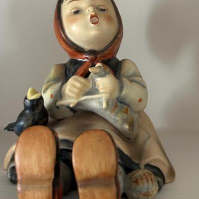 Sale Photo Thumbnail #235: Hummel happy pastime