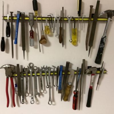 Sale Photo Thumbnail #196: Assorted tools