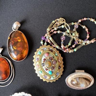 Sale Photo Thumbnail #26