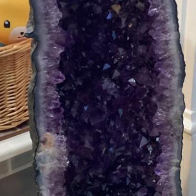 Sale Photo Thumbnail #3: Amethyst geode cluster