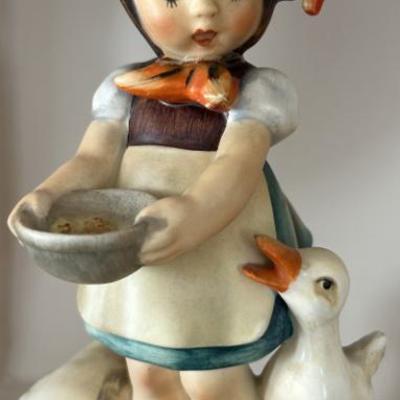 Sale Photo Thumbnail #225: Hummel be patient