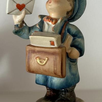 Sale Photo Thumbnail #246: Hummel postman