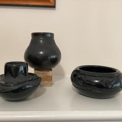 Sale Photo Thumbnail #73: Native american blackware pottery