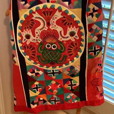 Sale Photo Thumbnail #98: Chinese bai jia bel one hundred familes quilt