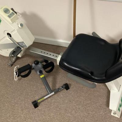 Sale Photo Thumbnail #217: Tunturi row machine