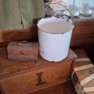 Sale Photo Thumbnail #102