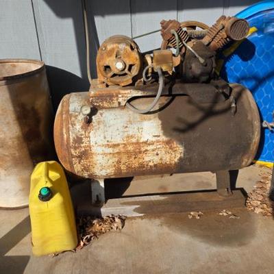 Sale Photo Thumbnail #581