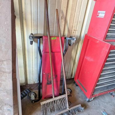 Sale Photo Thumbnail #93