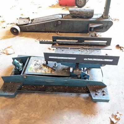 Sale Photo Thumbnail #142