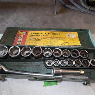 Sale Photo Thumbnail #25