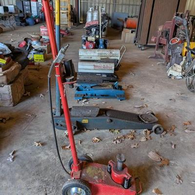 Sale Photo Thumbnail #140