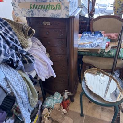 Sale Photo Thumbnail #52