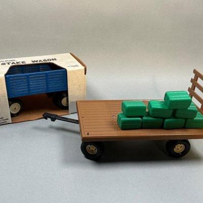 Stake Wagon and Ertl 416A Wagon