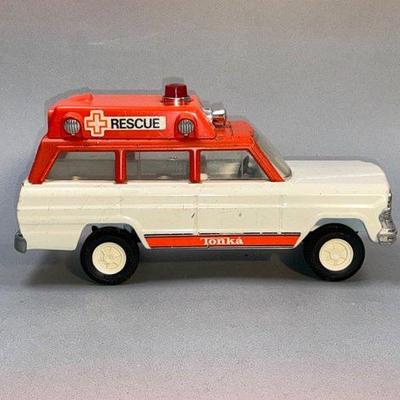 1970s Tonka Jeep Wagoneer Rescue Ambulance