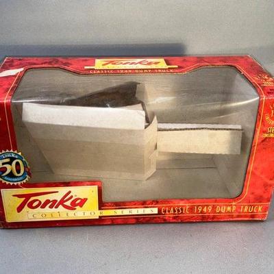 Tonka 50th anniversary 1949 Dump Truck box