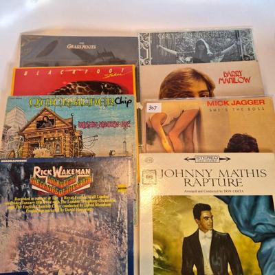 Sale Photo Thumbnail #674