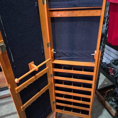 Sale Photo Thumbnail #425