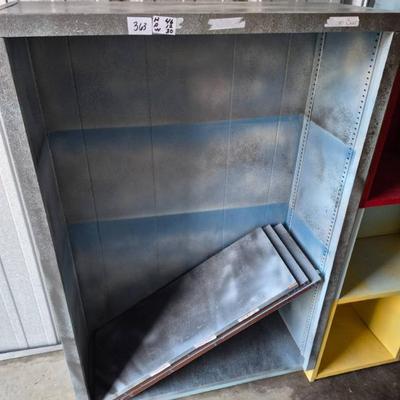 Sale Photo Thumbnail #767