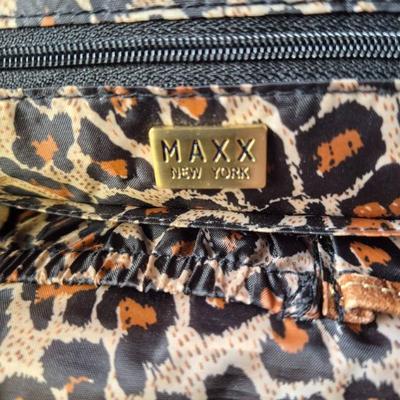 Sale Photo Thumbnail #302