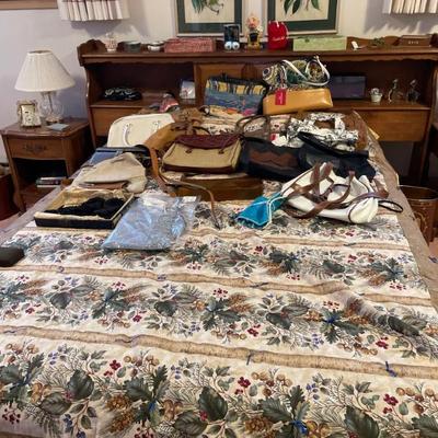 Sale Photo Thumbnail #115