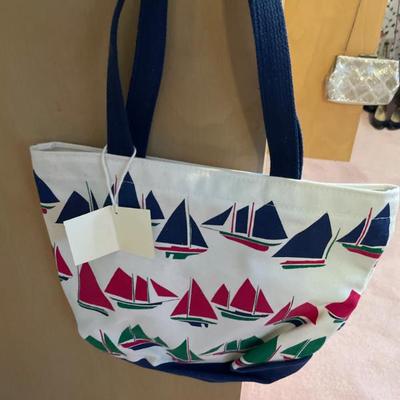 Sale Photo Thumbnail #126