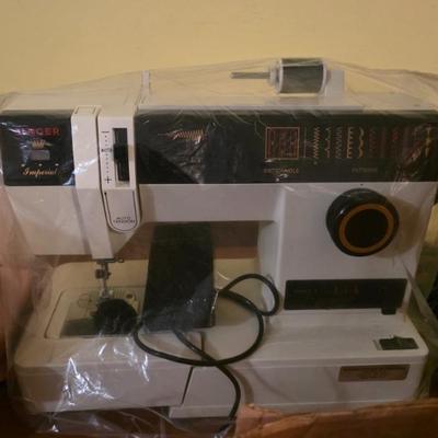 Sale Photo Thumbnail #76