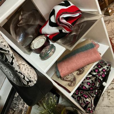 Sale Photo Thumbnail #167