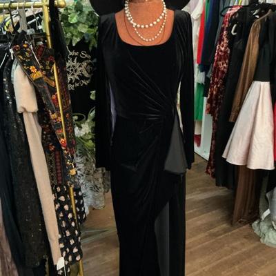 Sale Photo Thumbnail #94