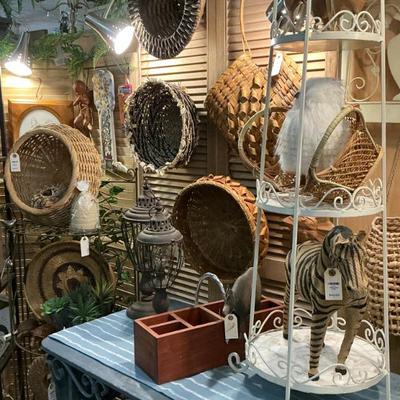 Sale Photo Thumbnail #175