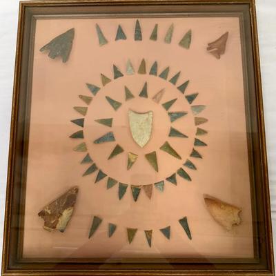 Framed Native American Arrowhead Sunburst Display – Hand-Knapped Stone Points & Larger Blades
