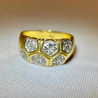 18K Honeycomb Diamond Ring Size 6.5 (6.8g)