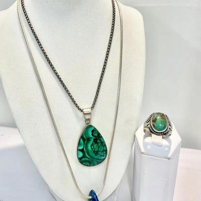 Sterling Necklaces With Malachite Pendants And Vintage Navajo Turquoise Ring (42.9g)