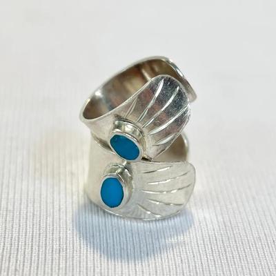 Sterling Silver Native American Turquoise Ear Cuffs (2.5g)