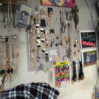 Sale Photo Thumbnail #16